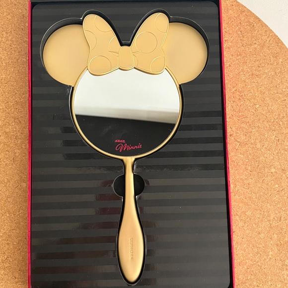 Disney Minnie Beauty by Sephora Gold finished Hand-held Mirror with orig box - Picture 16 of 16